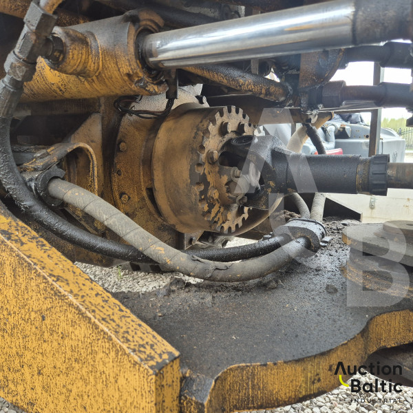 Caterpillar IT 18 F