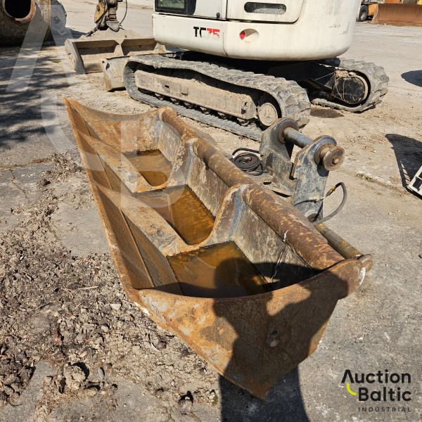 Hyundai Robex 210 LC-7