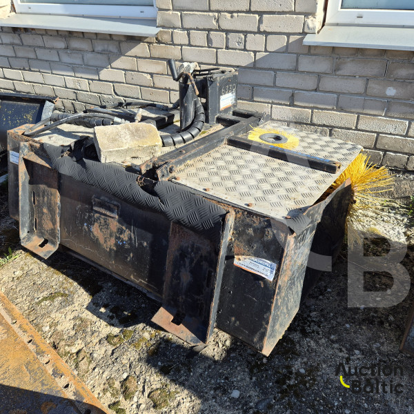 Bobcat 753