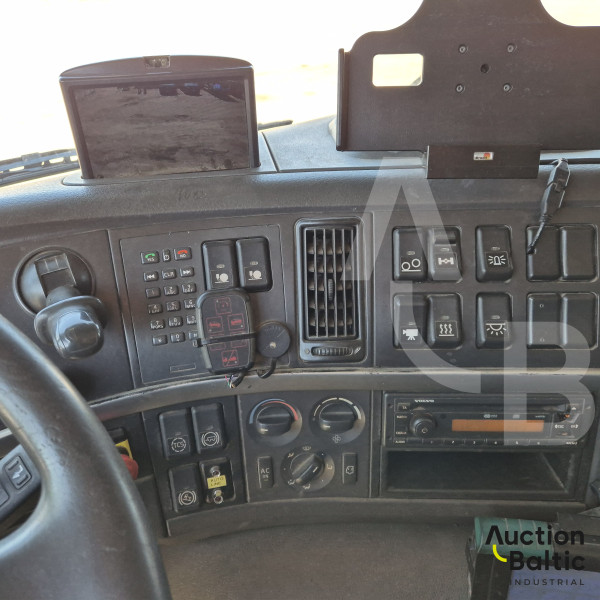 Volvo FM410