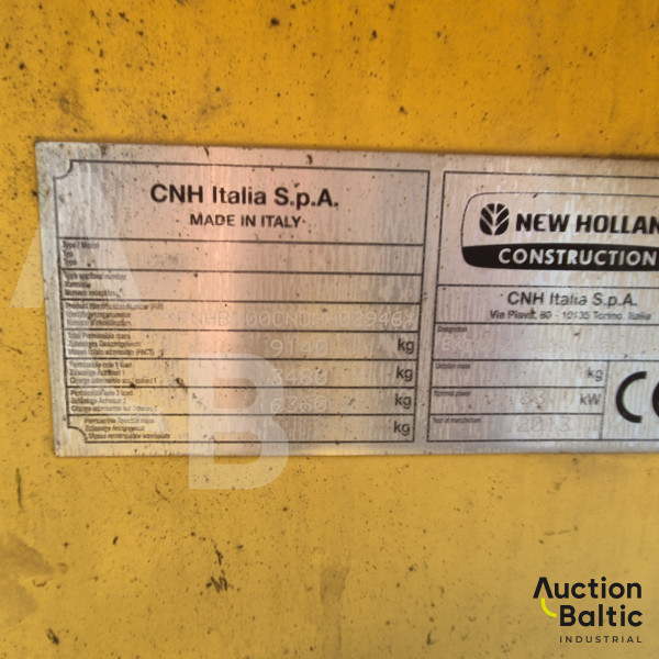 New Holland B 100 C