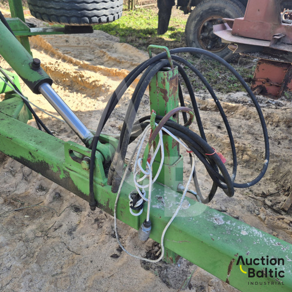 Cultivator