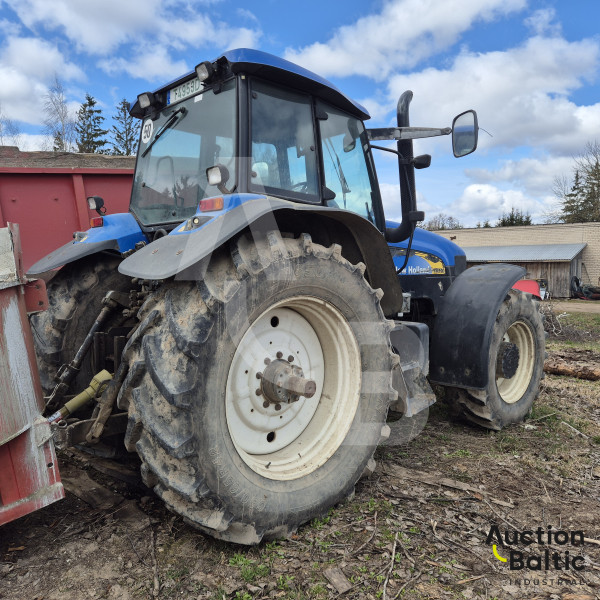 New Holland TM 190