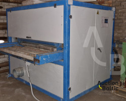 Wood sanding machine