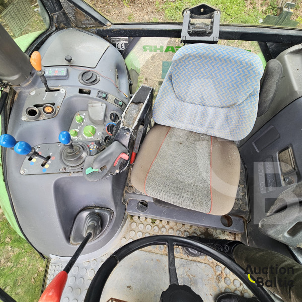 Deutz-Fahr AGROTRON 200