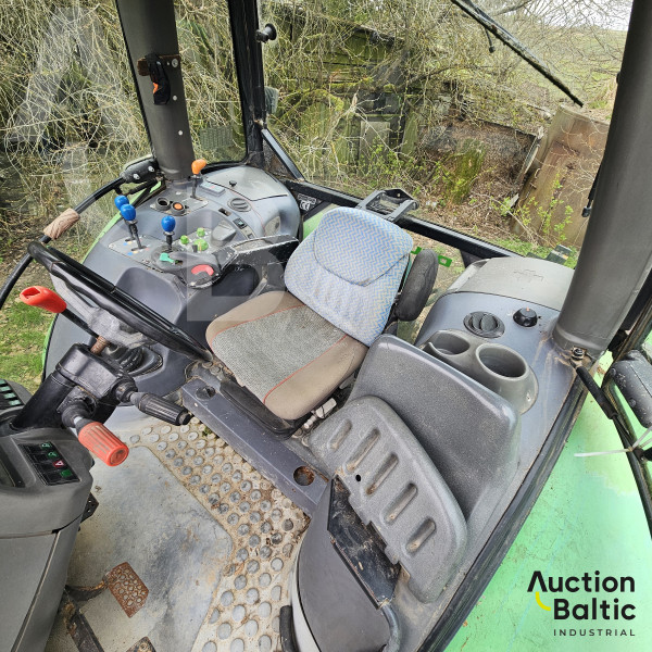 Deutz-Fahr AGROTRON 200