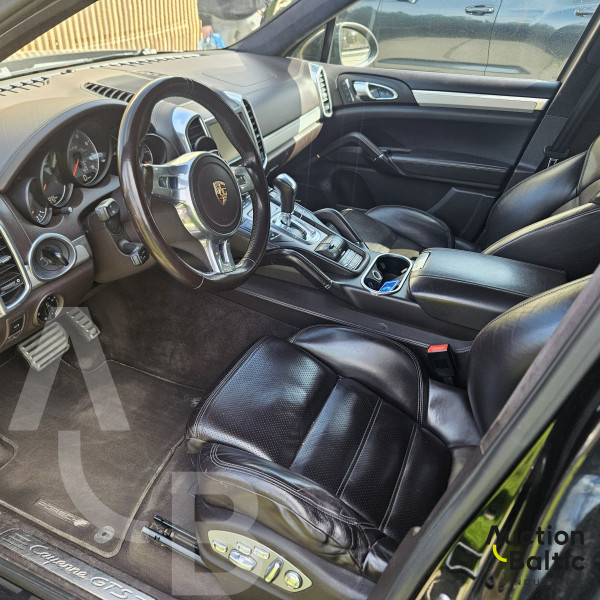 Porsche Cayenne GTS