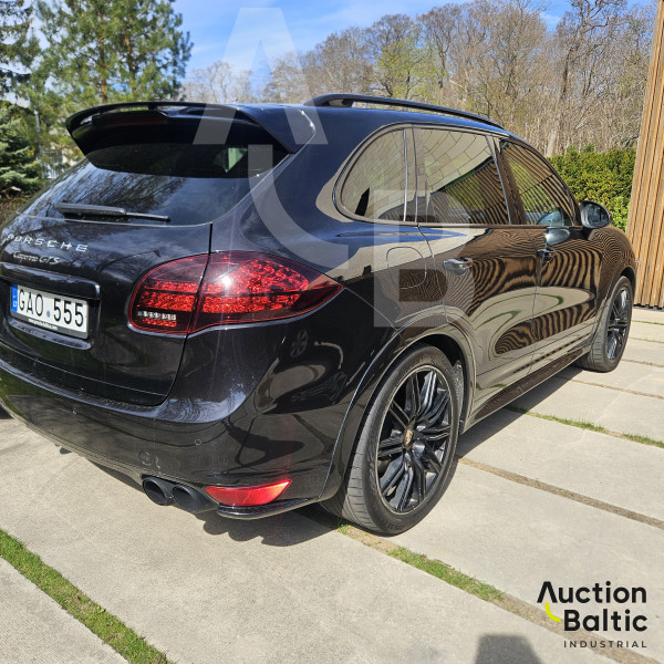 Porsche Cayenne GTS