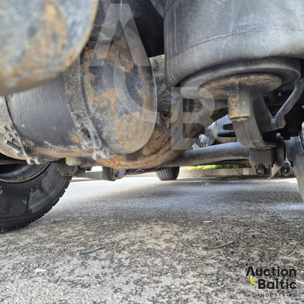 Mercedes-Benz Actros 1845