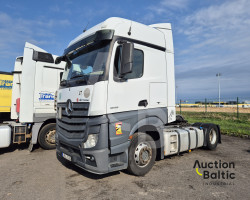 Mercedes-Benz Actros 1845
