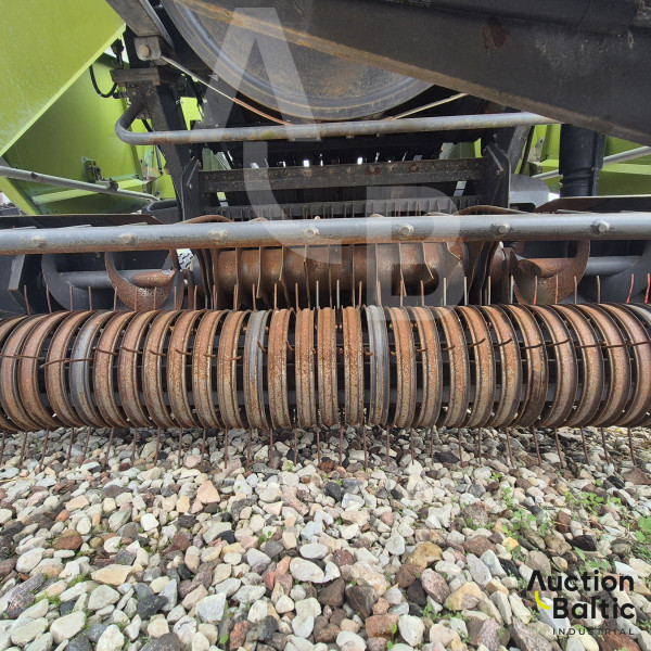 CLAAS Quadrant 2200
