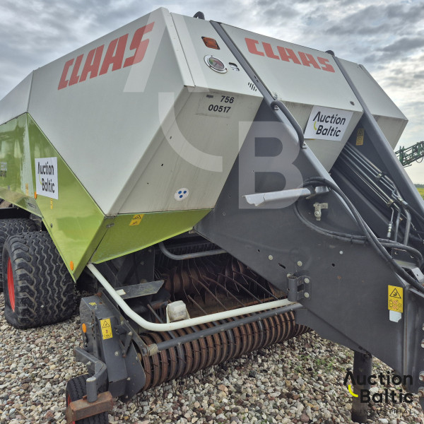CLAAS Quadrant 2200