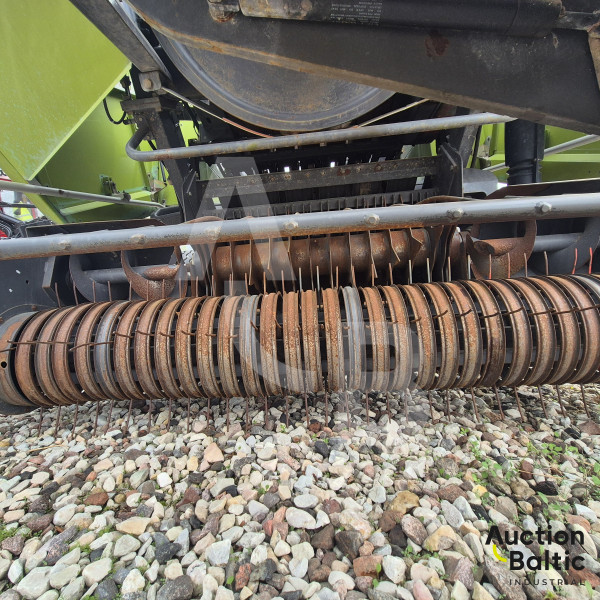 CLAAS Quadrant 2200