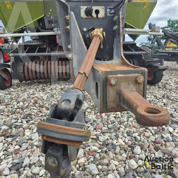 CLAAS Quadrant 2200