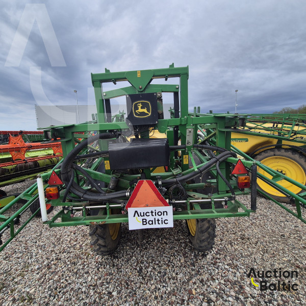 John Deere 732