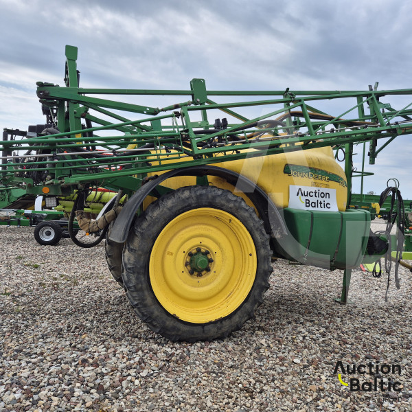 John Deere 732