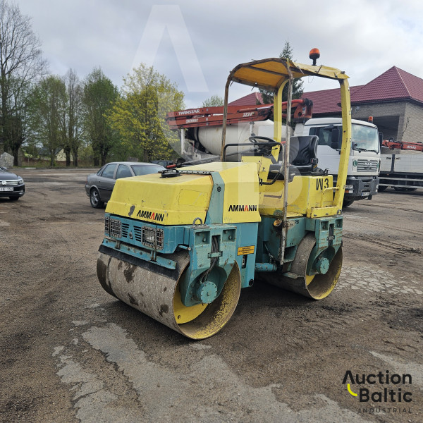 Ammann AV 26
