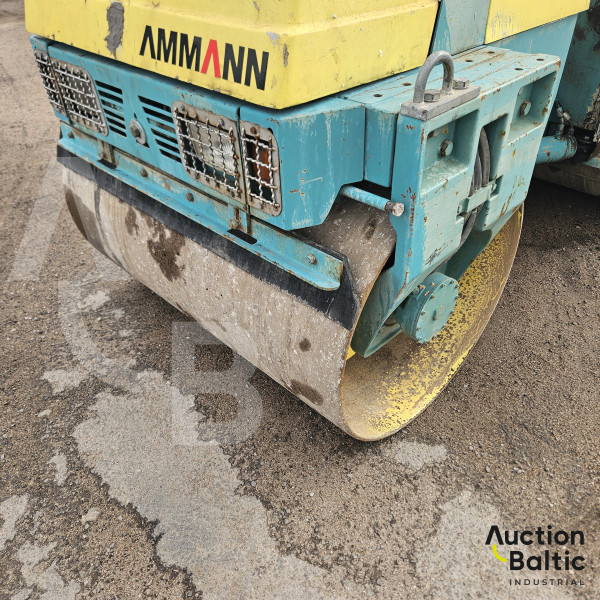 Ammann AV 26