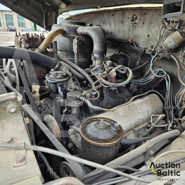 ZIL 131