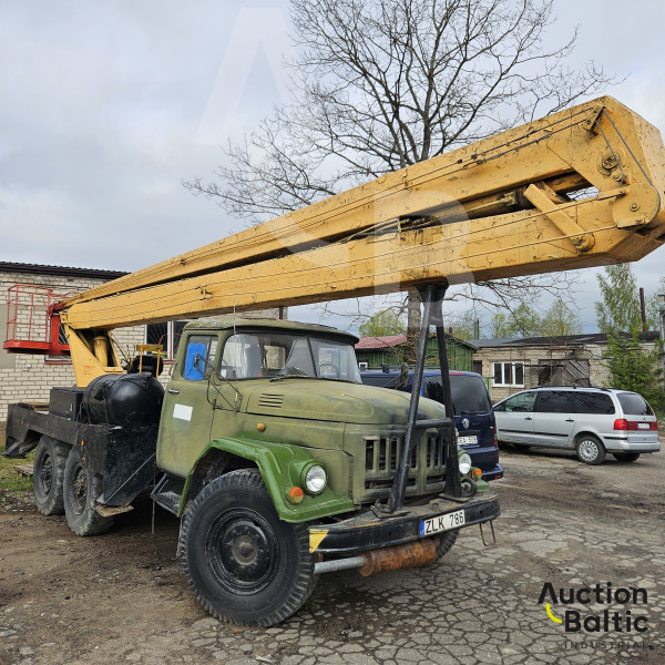 ZIL 131