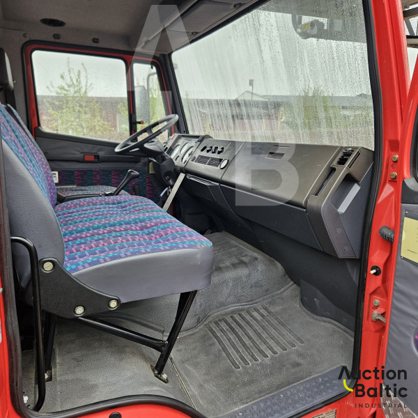 Mercedes-Benz 1524 METZ DLK 23-12