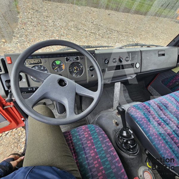 Mercedes-Benz 1524 METZ DLK 23-12