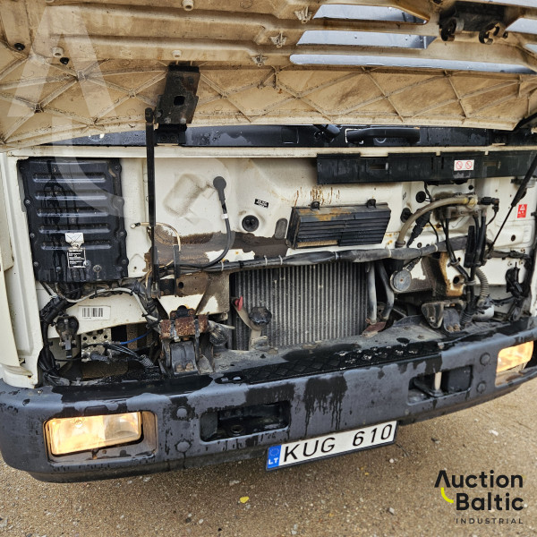 Volvo FL611