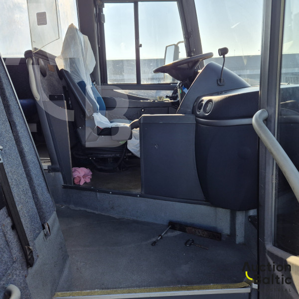 Volvo B 12 M
