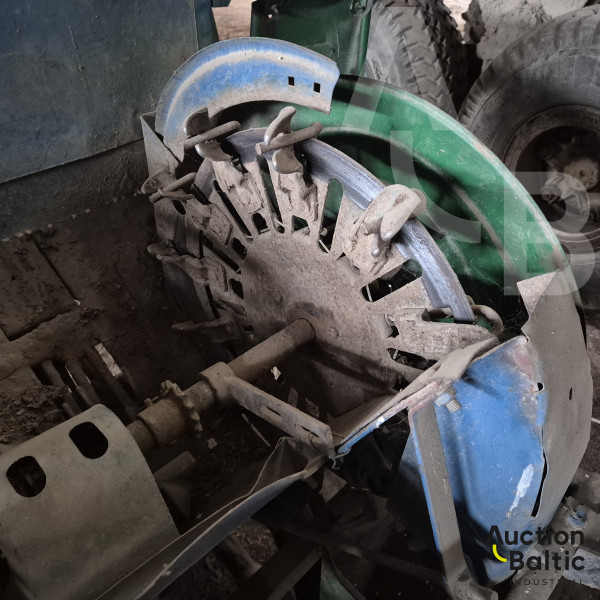 Potato planter