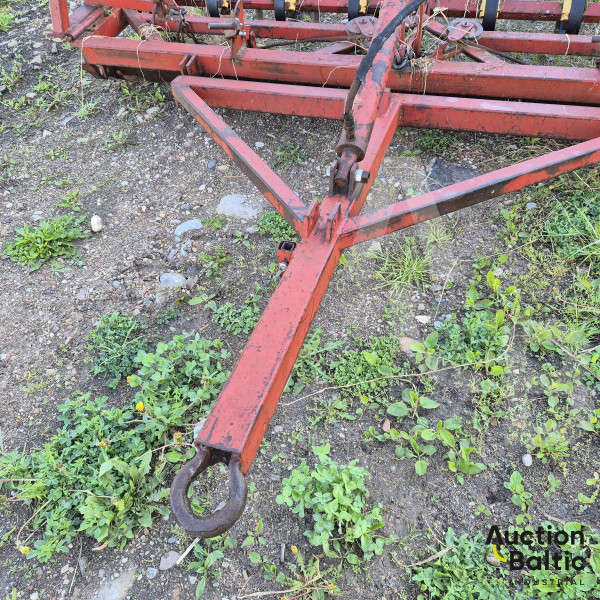 Cultivator