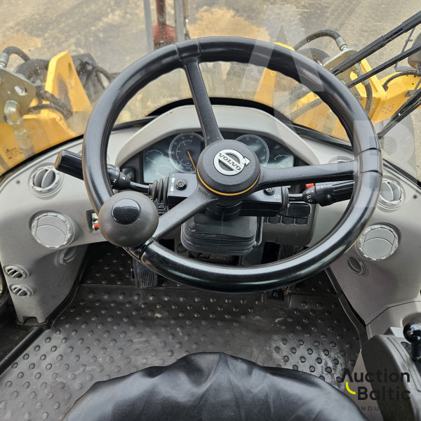 Volvo L 90 H