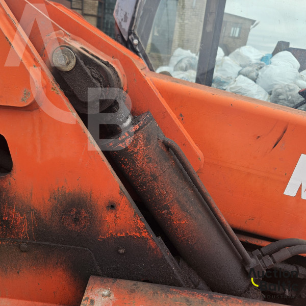 Manitou MT 728-4