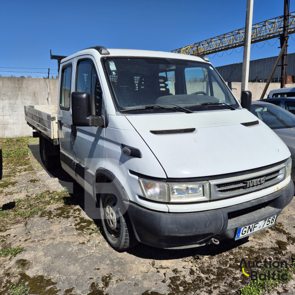 Iveco 35S 13