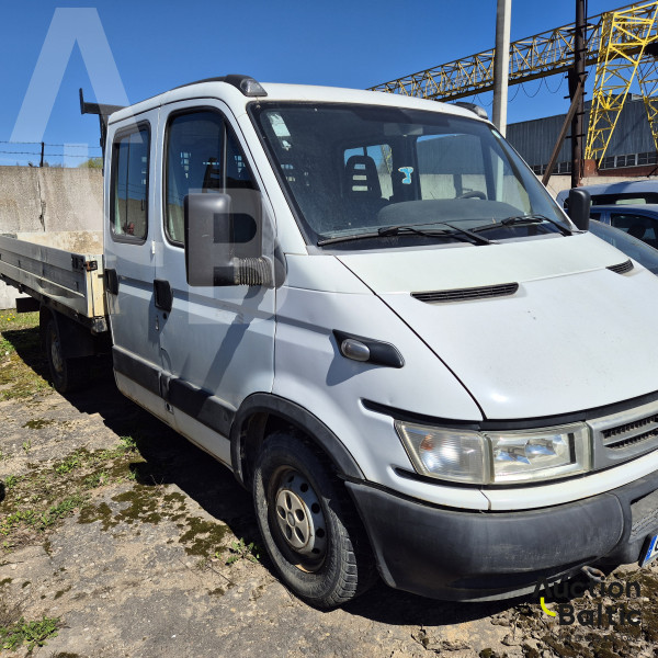 Iveco 35S 13