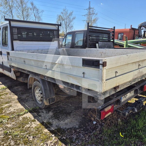 Iveco 35S 13