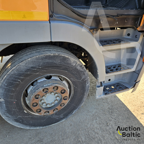 Mercedes-Benz 2536 L 6X2
