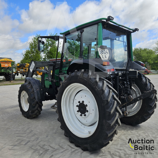 Valtra A-95-4
