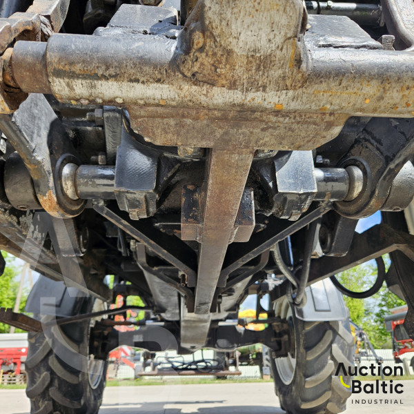 Valtra A-95-4