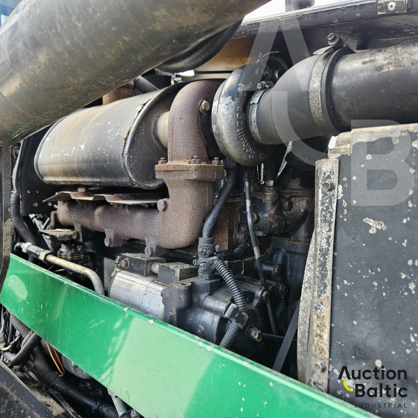 Valtra A-95-4