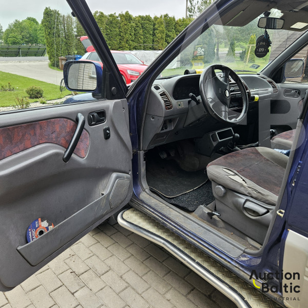 Nissan Terrano