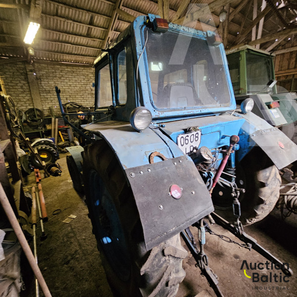 MTZ 80