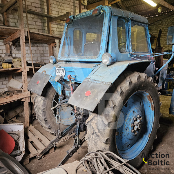 MTZ 80