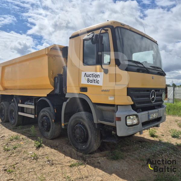 Mercedes-Benz Actros 4141