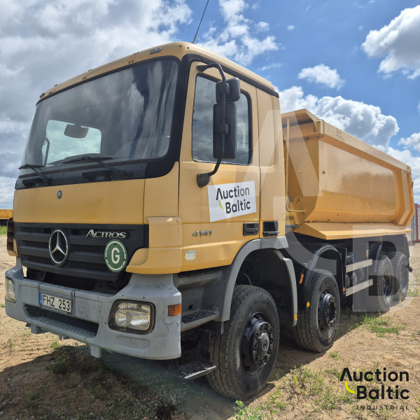 Mercedes-Benz Actros 4141