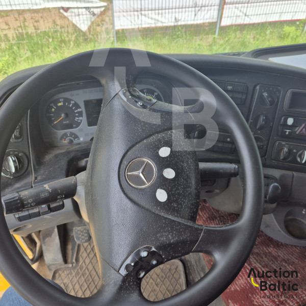 Mercedes-Benz Actros 4141