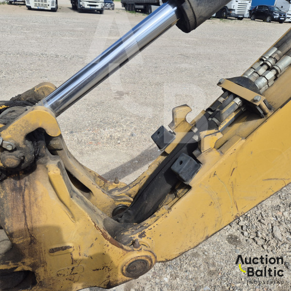 Caterpillar 416 E