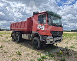 Mercedes-Benz Actros 3341