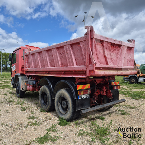 Mercedes-Benz Actros 3341