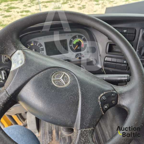 Mercedes-Benz Actros 4141