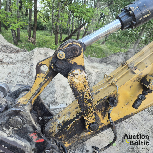Caterpillar M 318 C